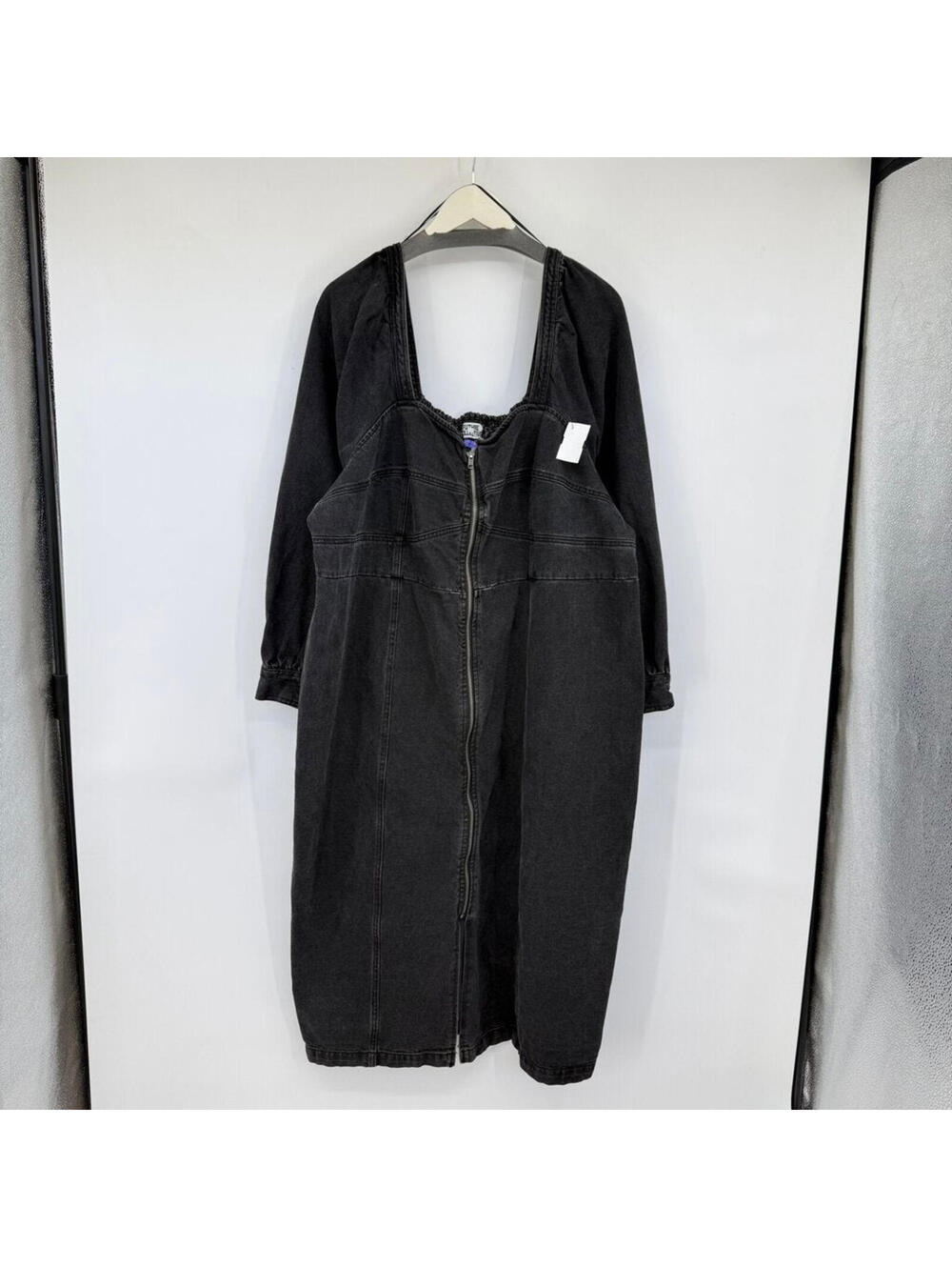 Women's Future Collective NWOT Denim Full Zip Midi Aged Black Dress 24/26